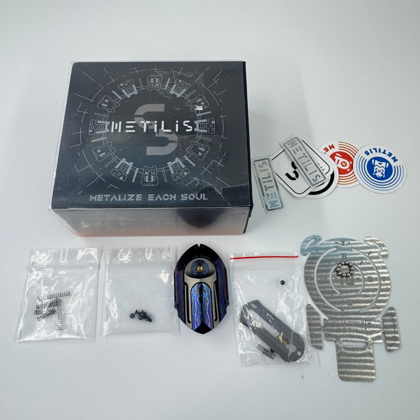Roche Strike Zircuti