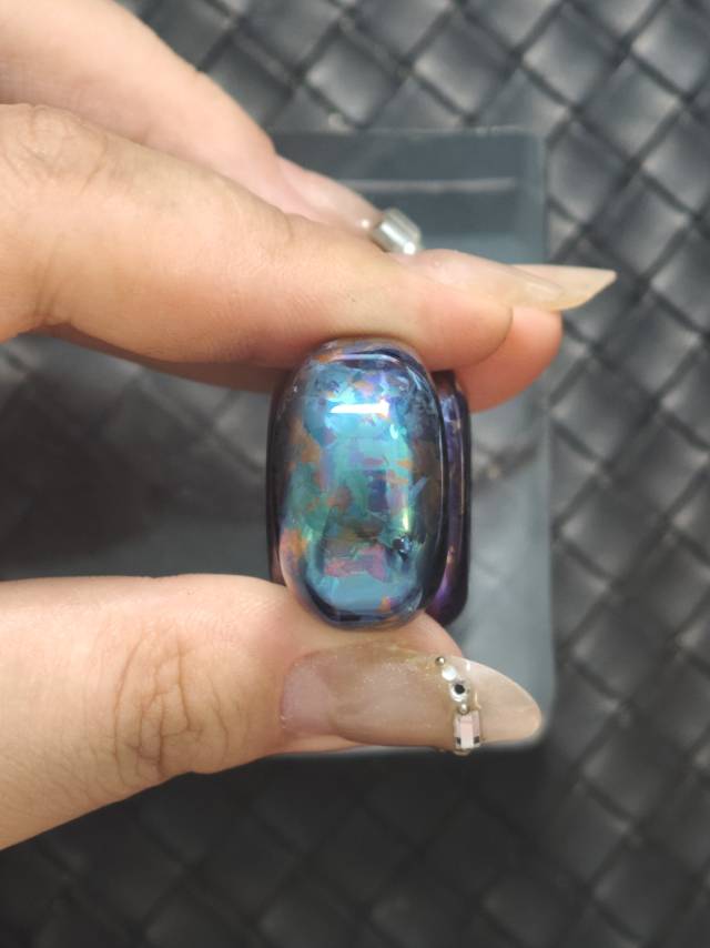Edan Crystallized Titanium