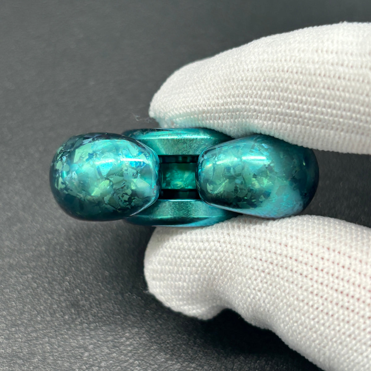 sandan Crystallized Titanium
