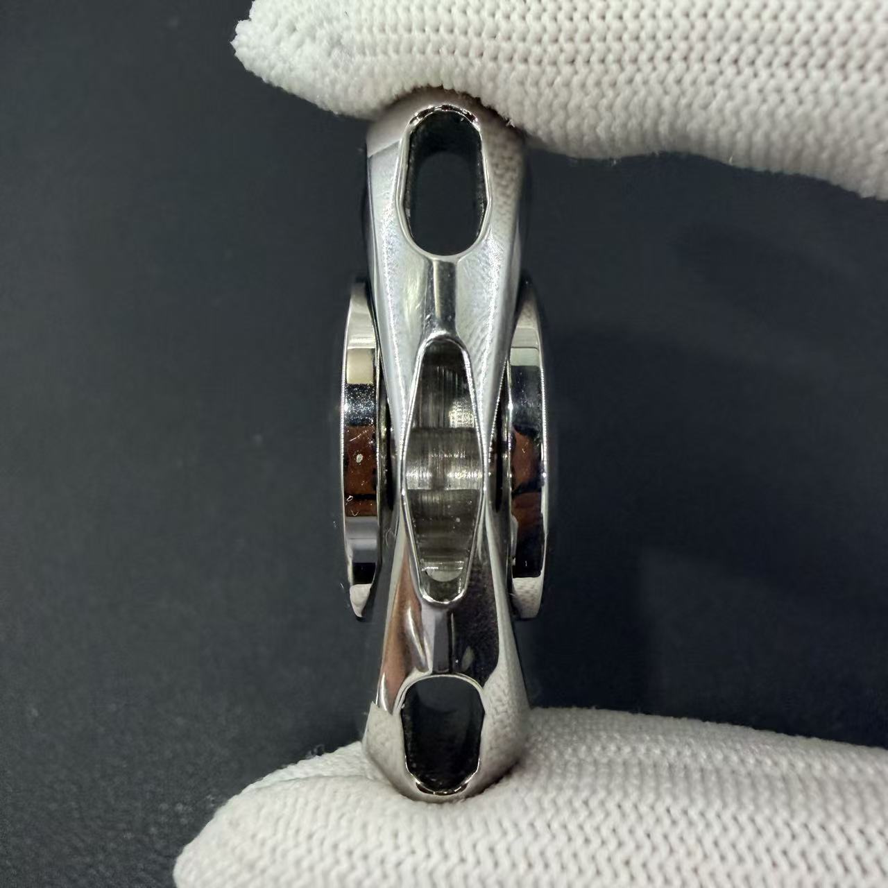 Pupil Stainless Steel