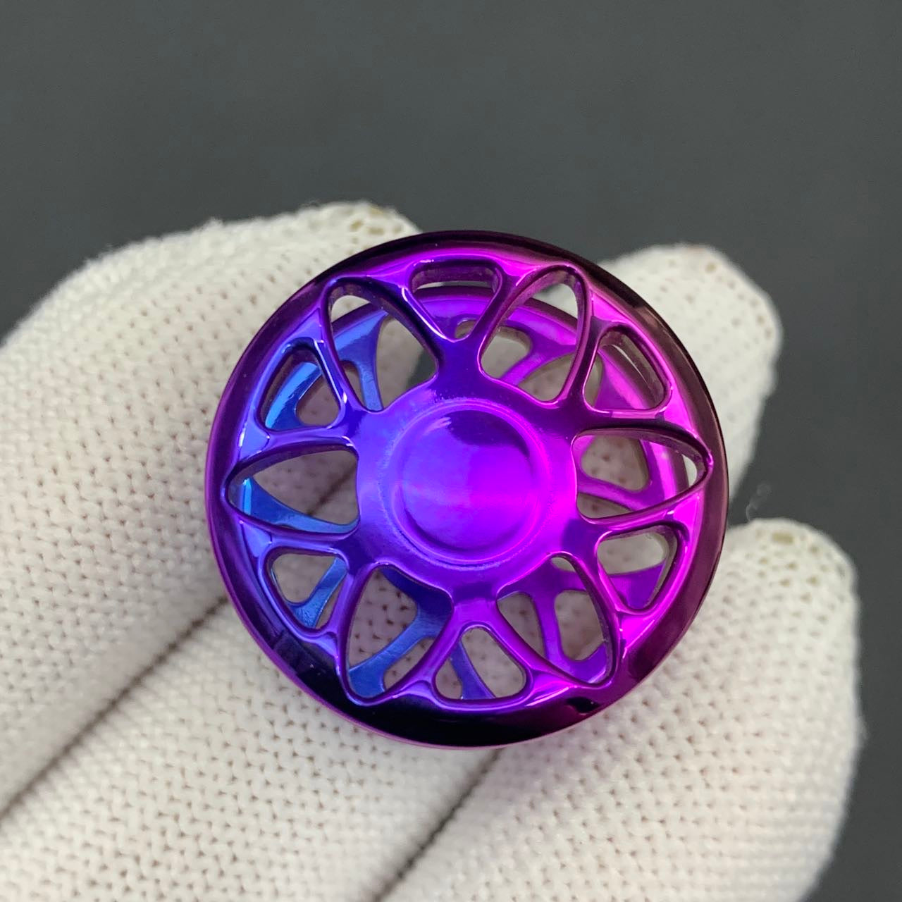 Cat's Eye Titanium