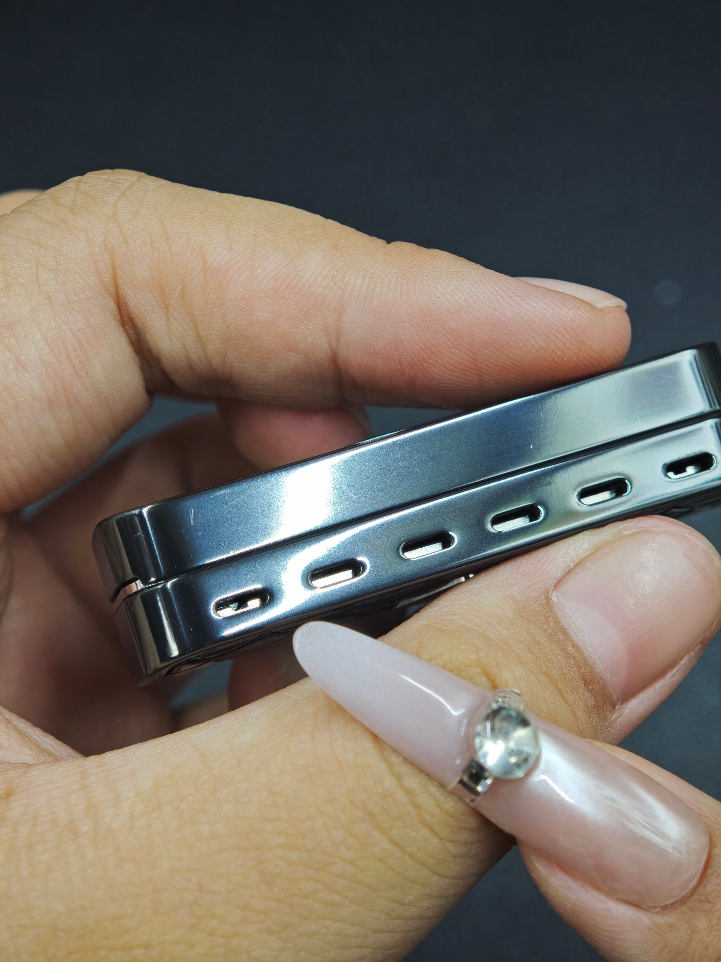 Feng Ling Zirconium