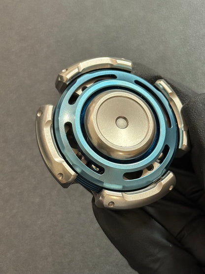Resonance Titanium