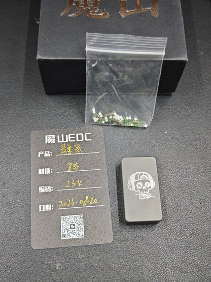Mute Zirconium