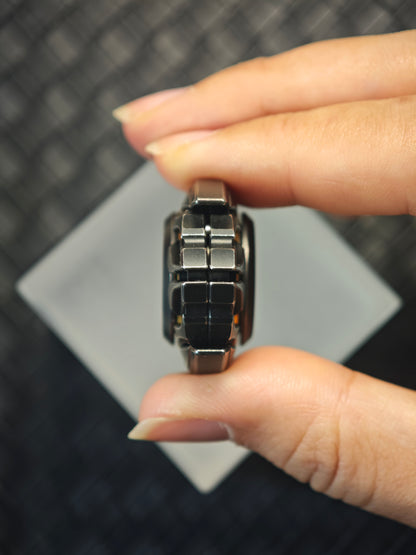 Dark Shell Opening Stainless Steel