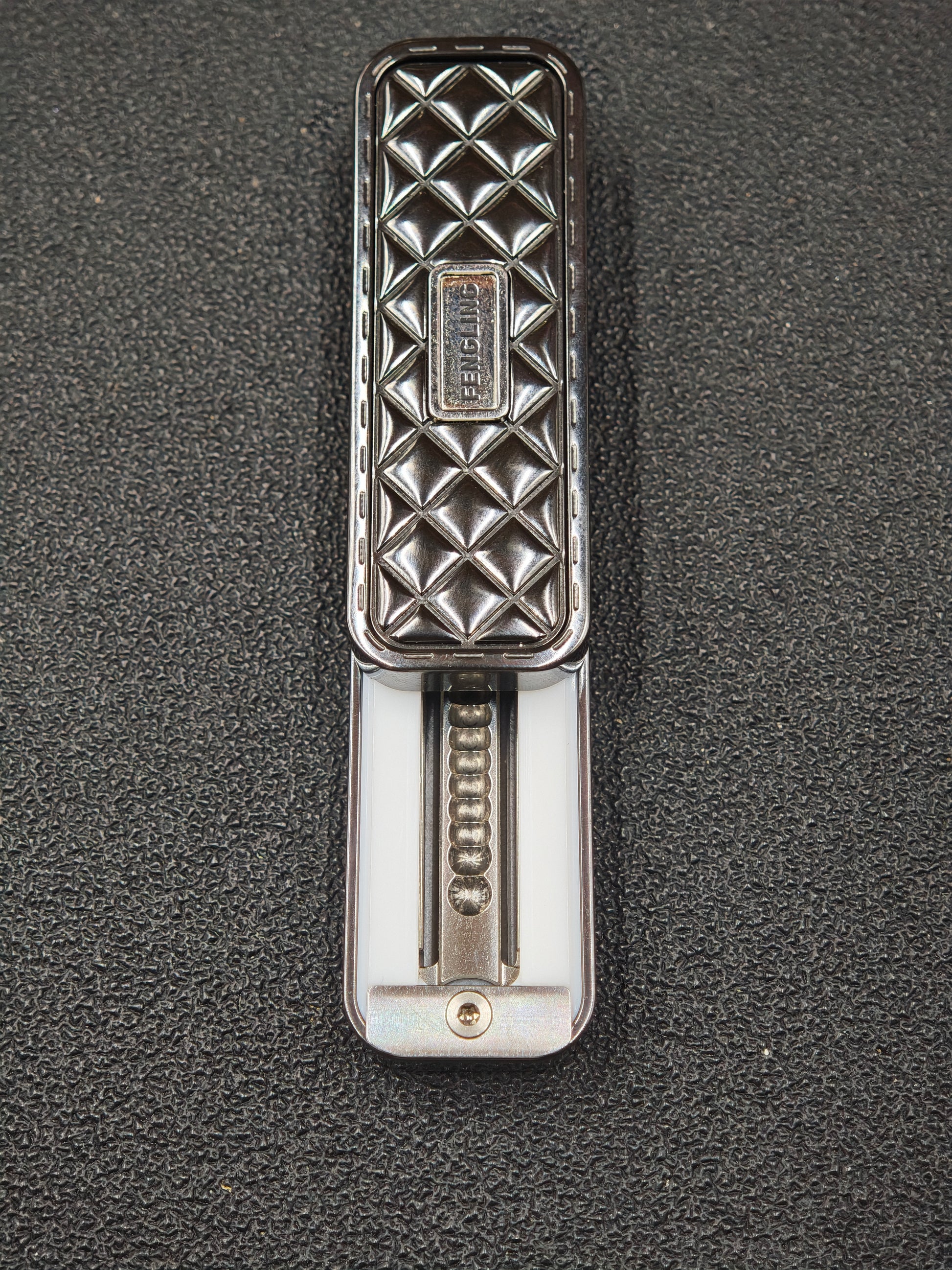 Feng Ling Zirconium