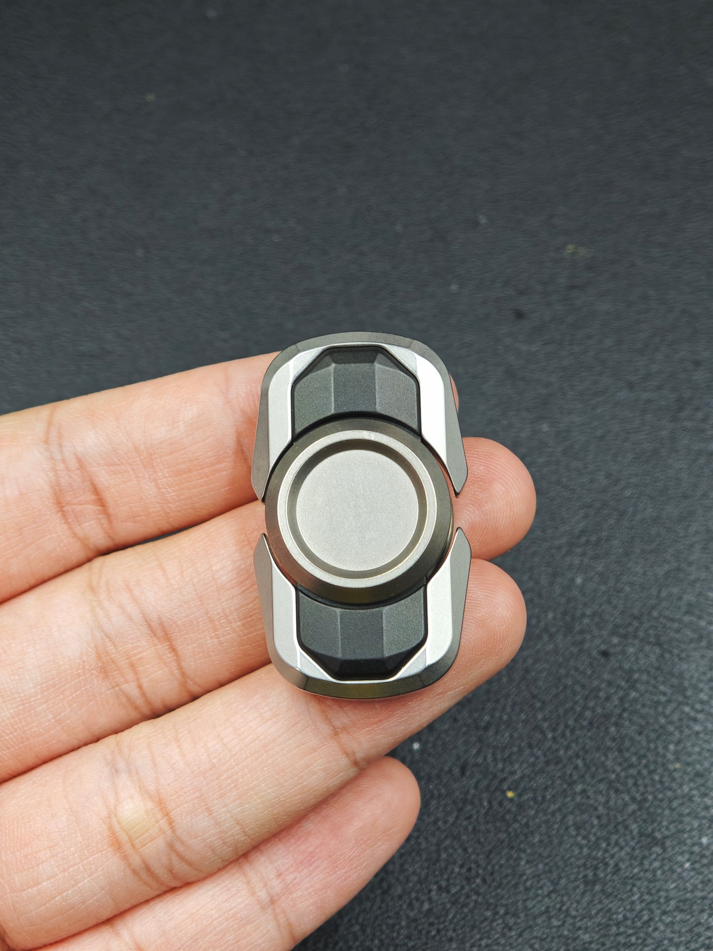 Spin Armor Ti Steel Colorblock Titanium Stainless Steel