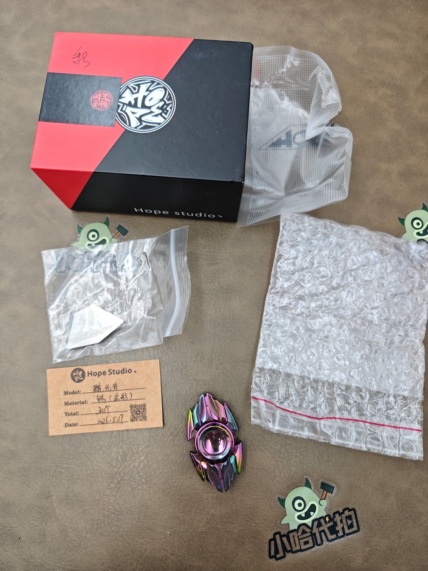 Dark Shell Opening Zirconium Limited Edition