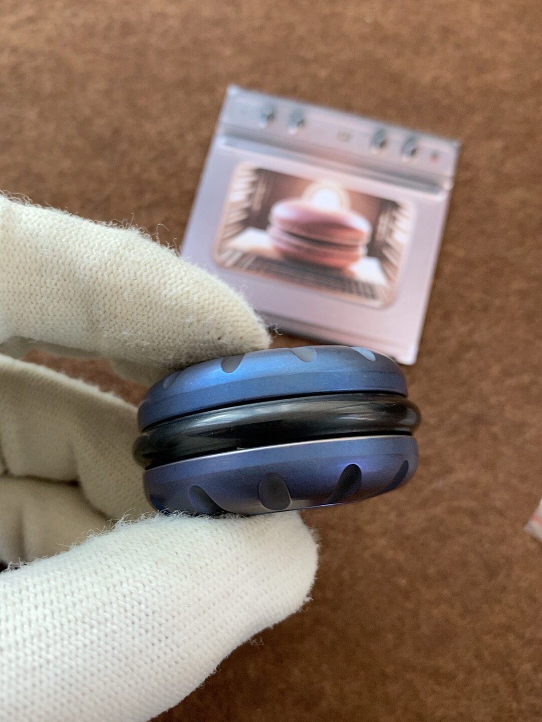 Biscuit Spinner Titanium
