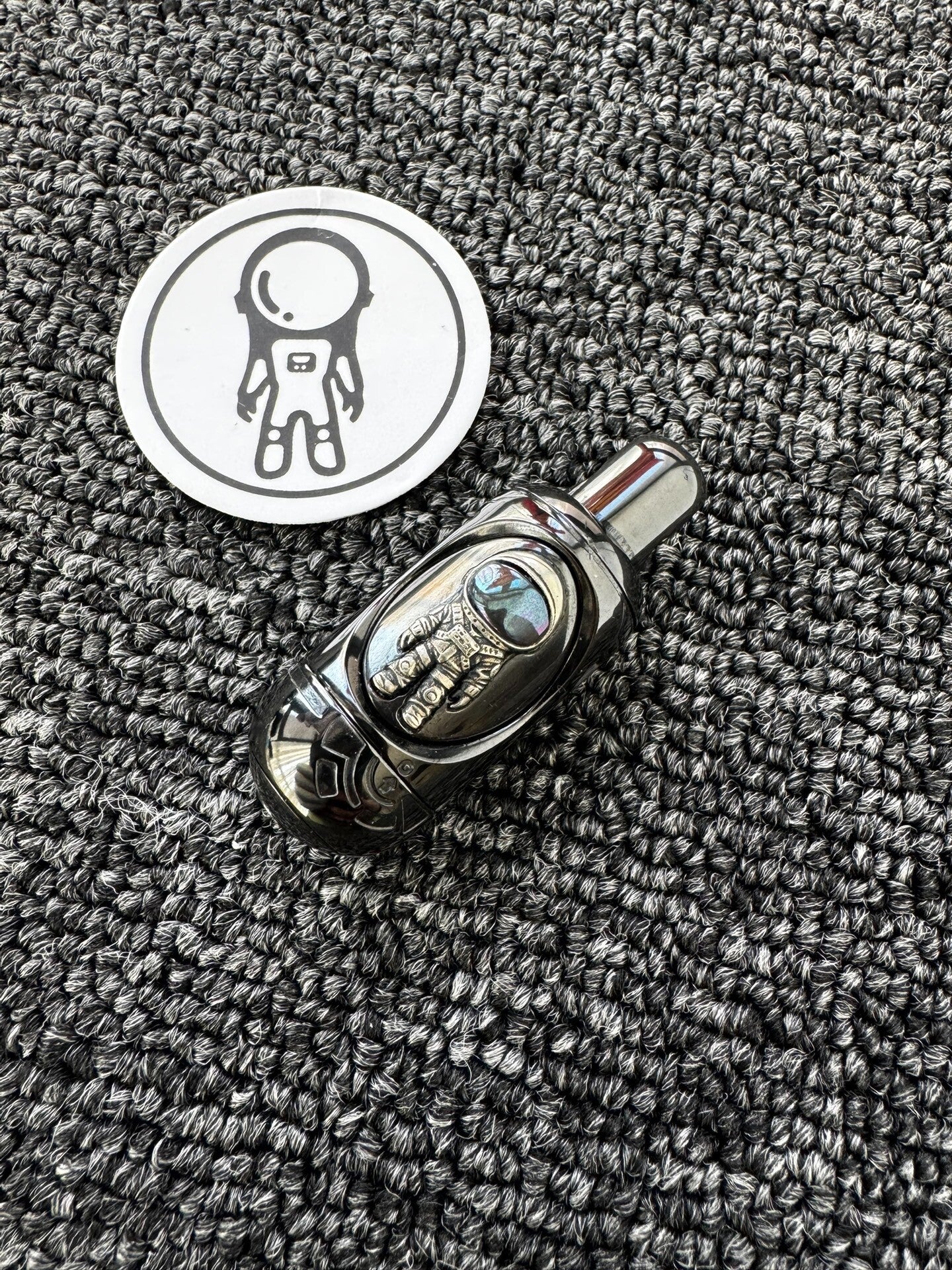 Holy Egg 2.0, Zirconium