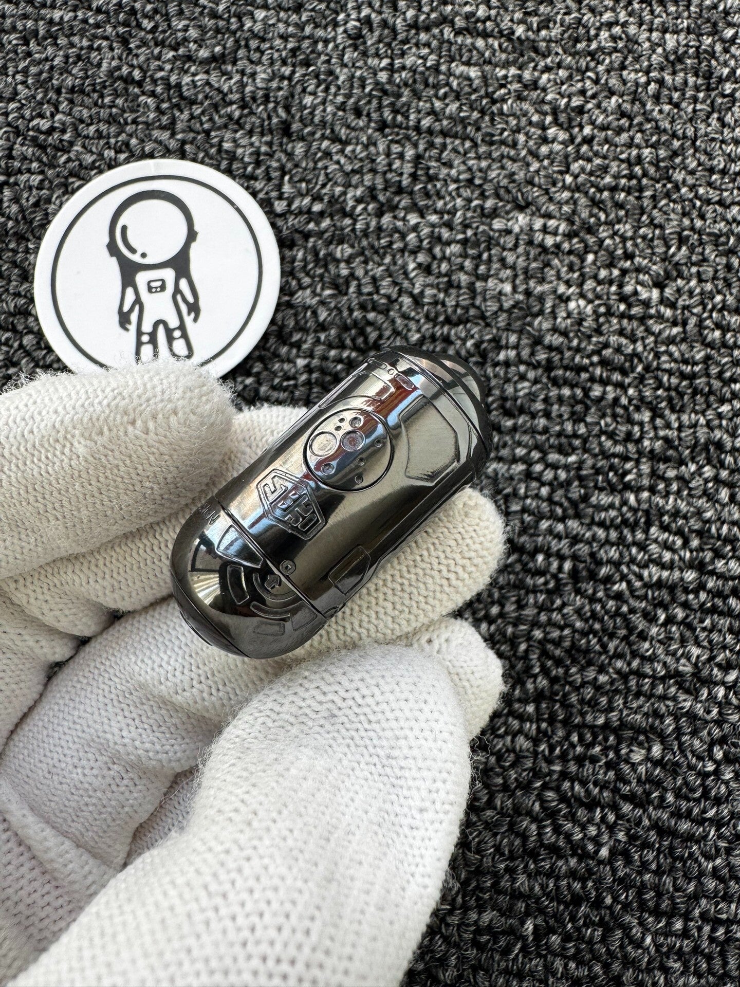 Holy Egg 2.0, Zirconium