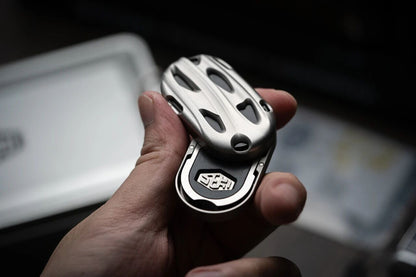 LAG, Stainless Steel