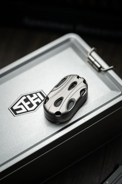 LAG, Stainless Steel