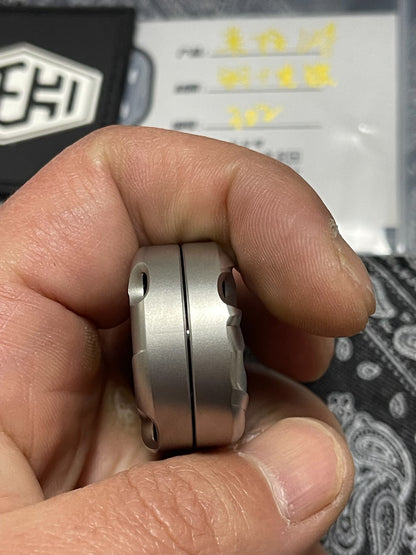 LAG, Stainless Steel