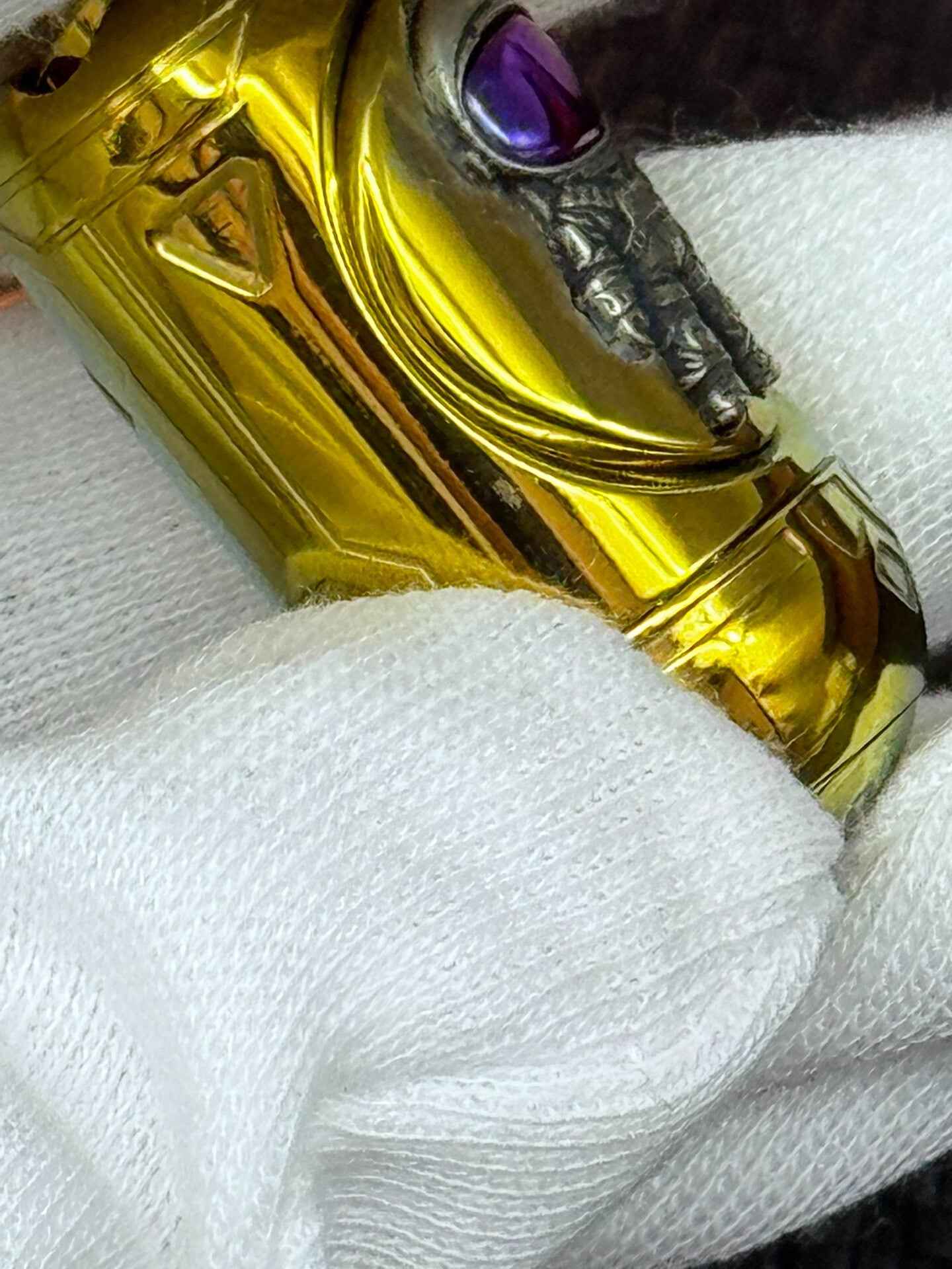 Holy Egg 2.0, Zirconium