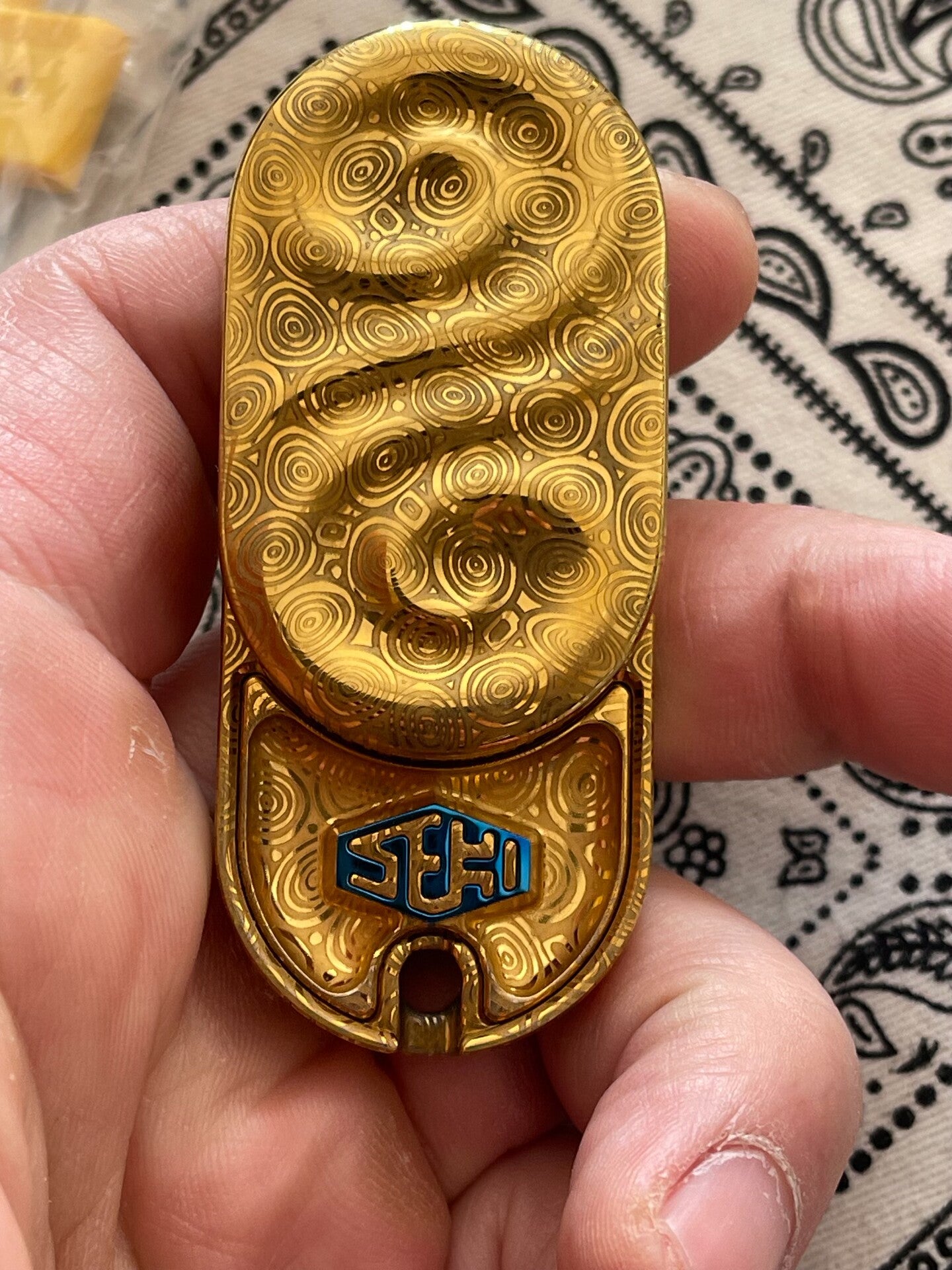 Ripple, Stainless Steel