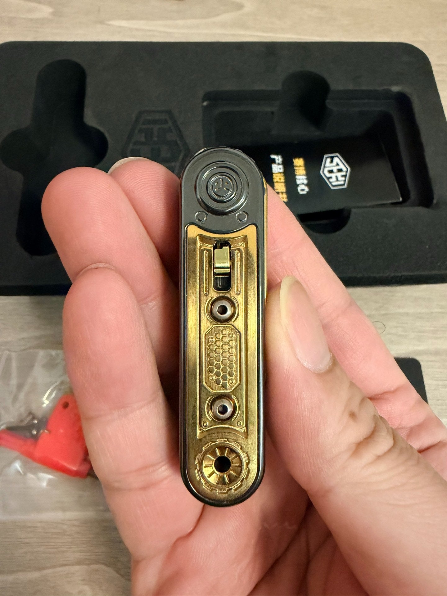 Cyber Core 2.0 Zirconium