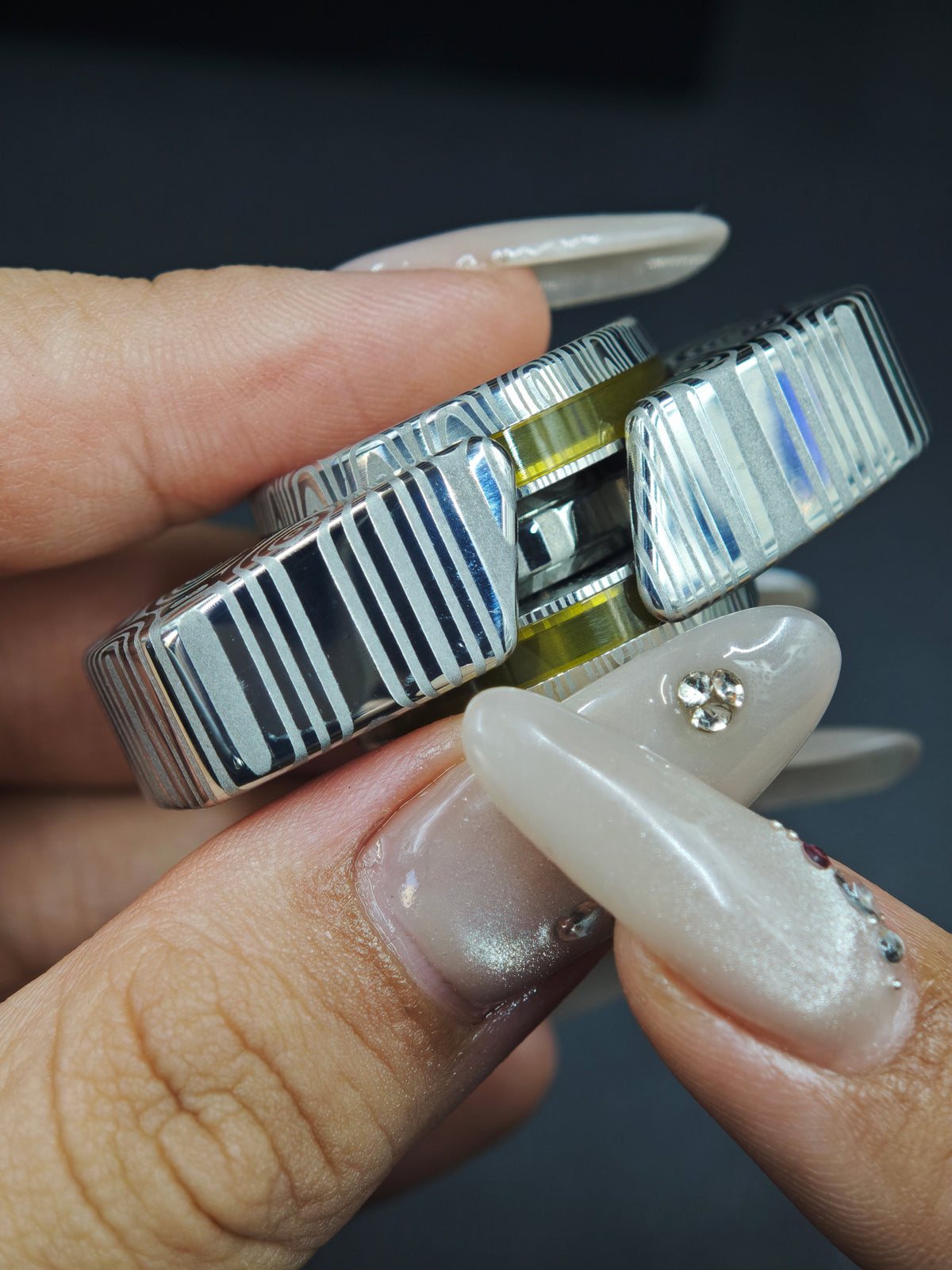 Premium Exquisite Cloud Damasteel Limited Edition