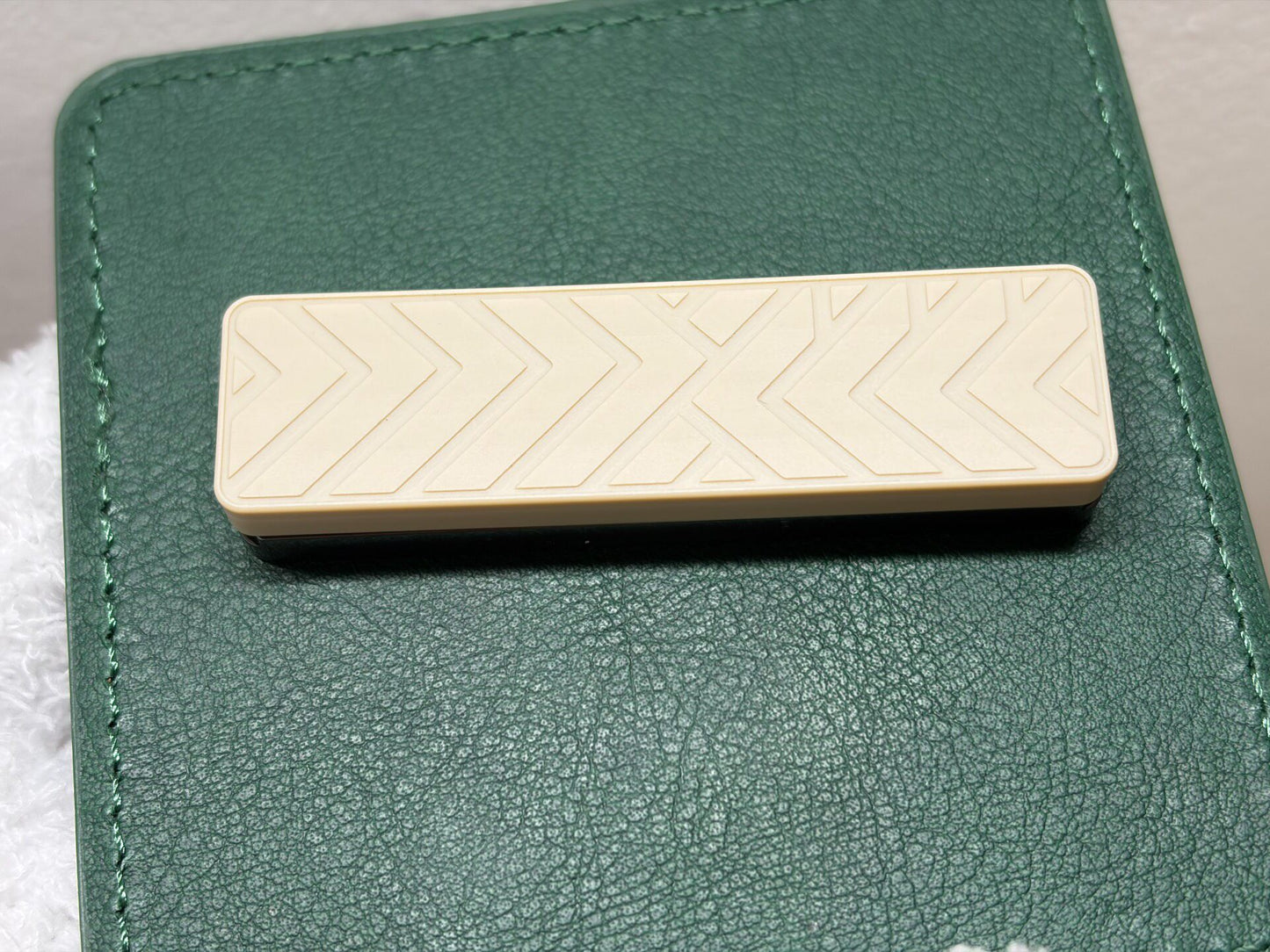 Bubble PEEK Zirconium