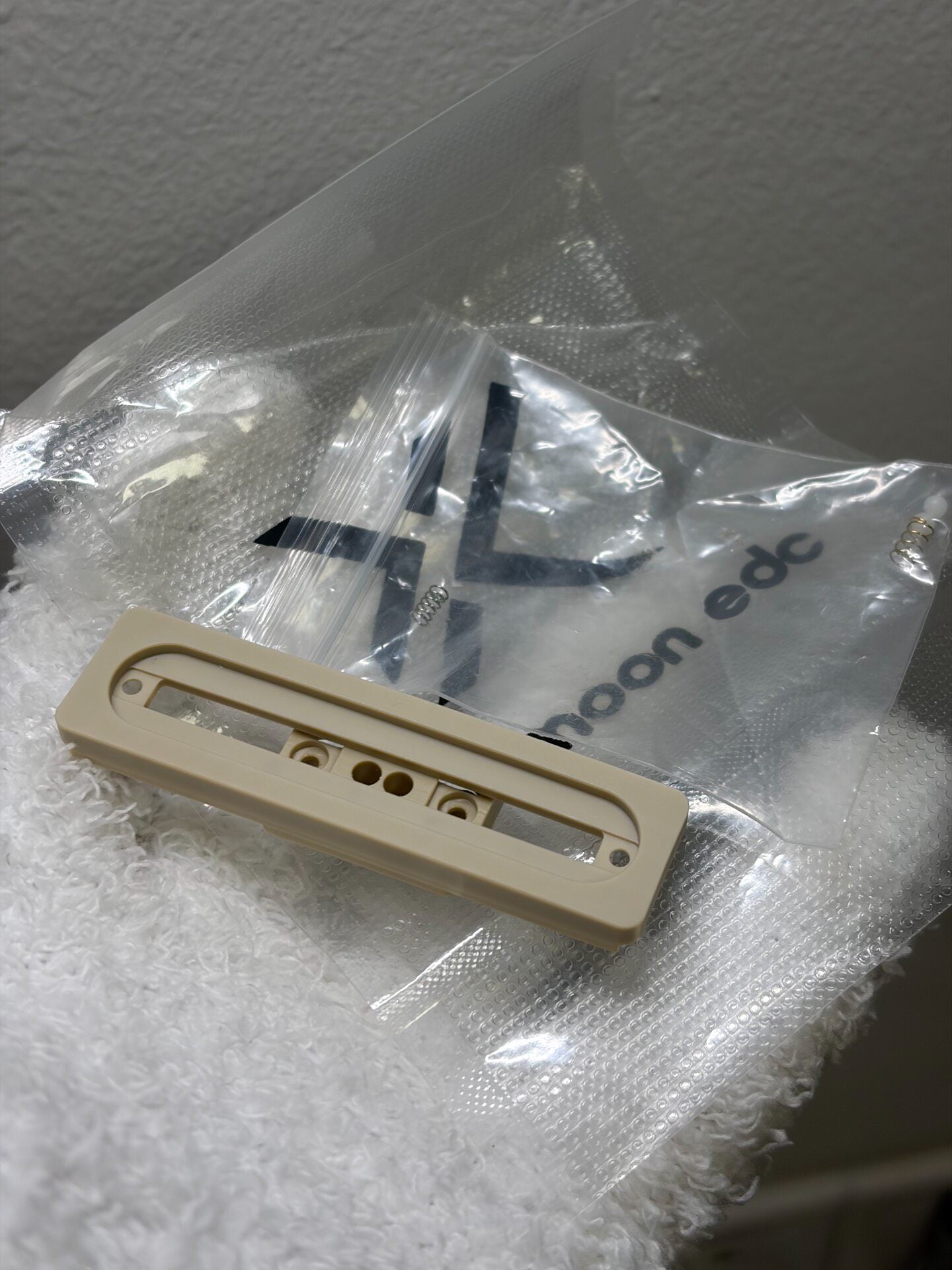 Bubble PEEK Zirconium