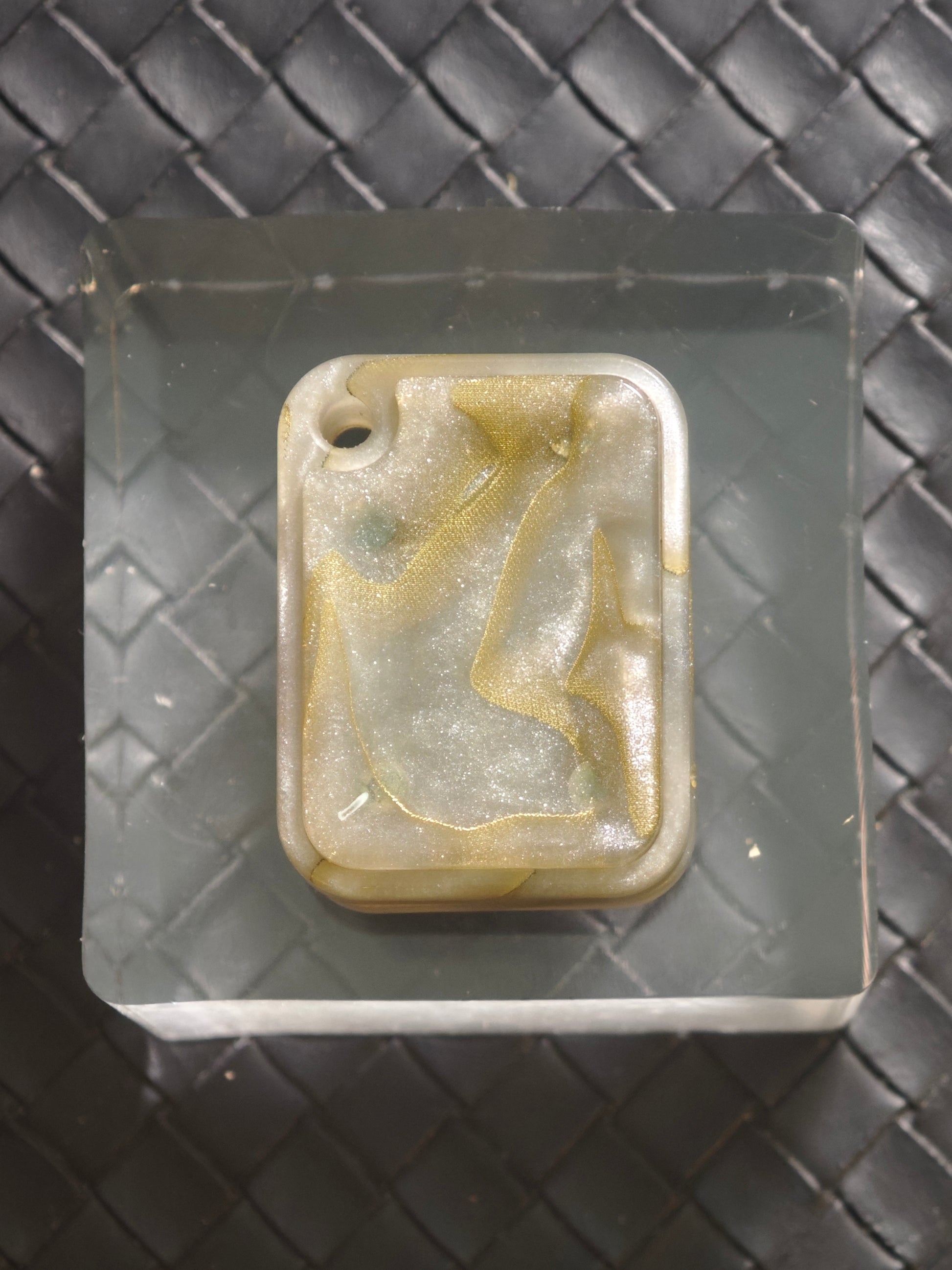 Price Tag Nine Palace Resin Copper