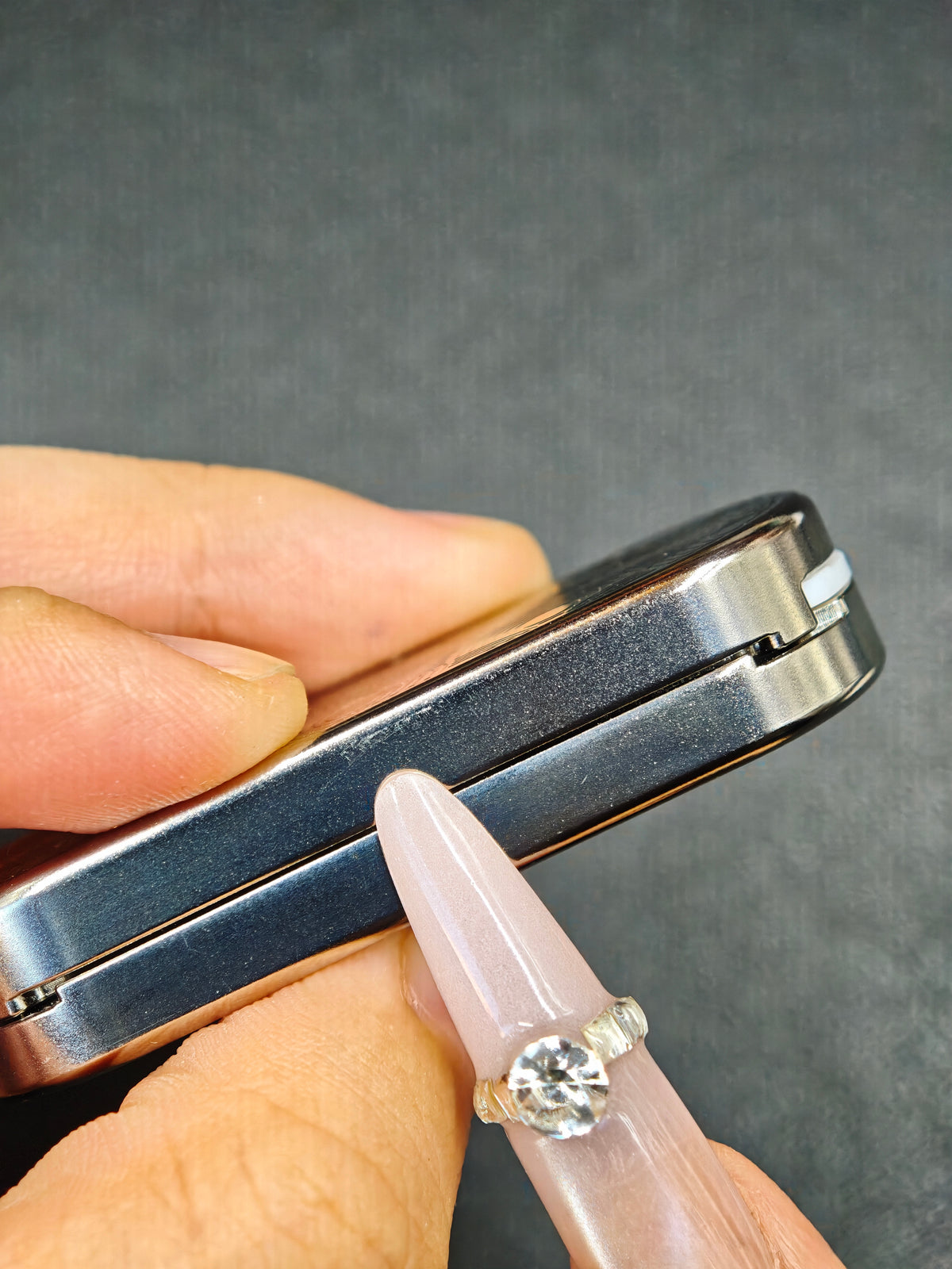 Ming Yin Titanium
