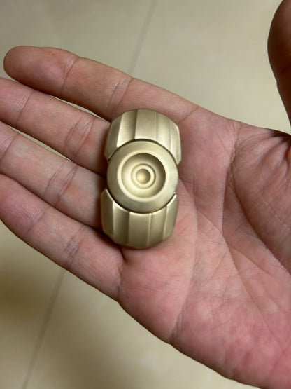 Flowing Light Brass