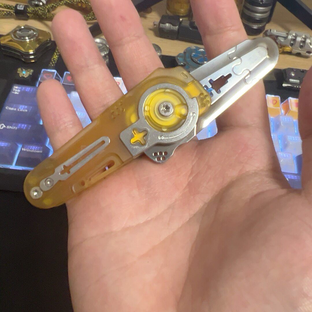 Dimension Slash Pry Bar PEI Titanium