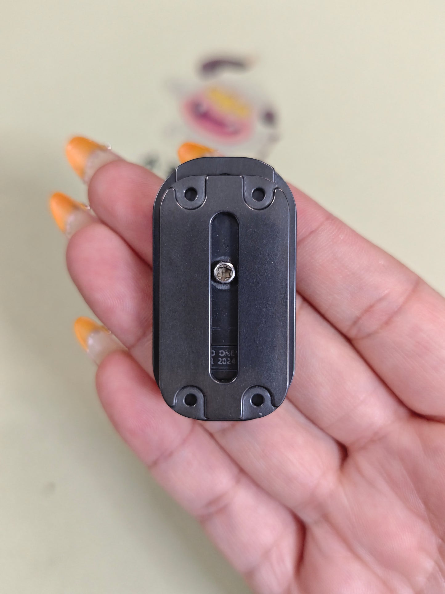 01EDC Dense Zirconium