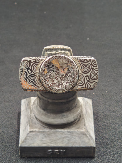 Moon M2 Damasteel