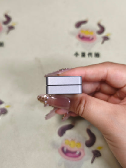 Mute Stainless Steel