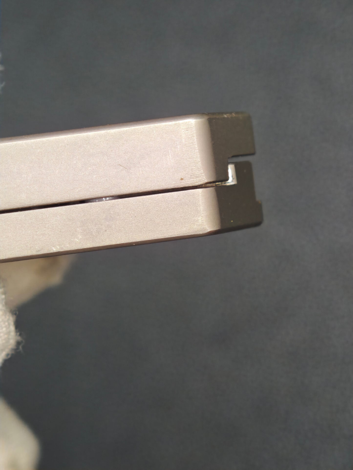Plane Titanium