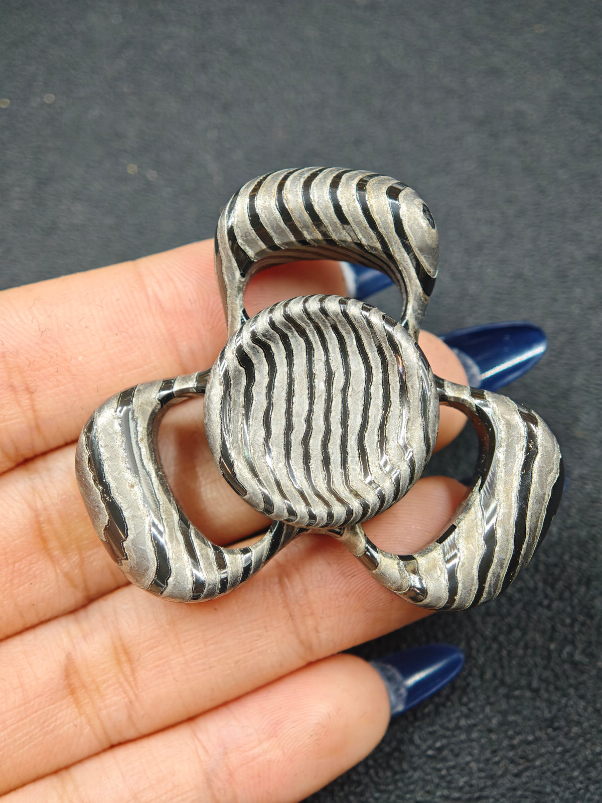 Three-Leaf Horizon Zircuti Color-Anodized