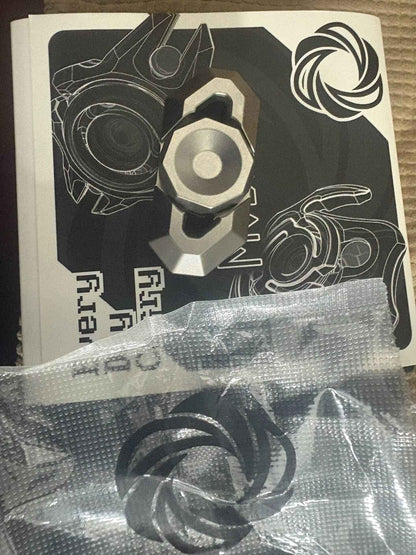 Mobius Titanium