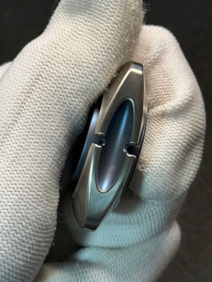 BIT 04 Titanium