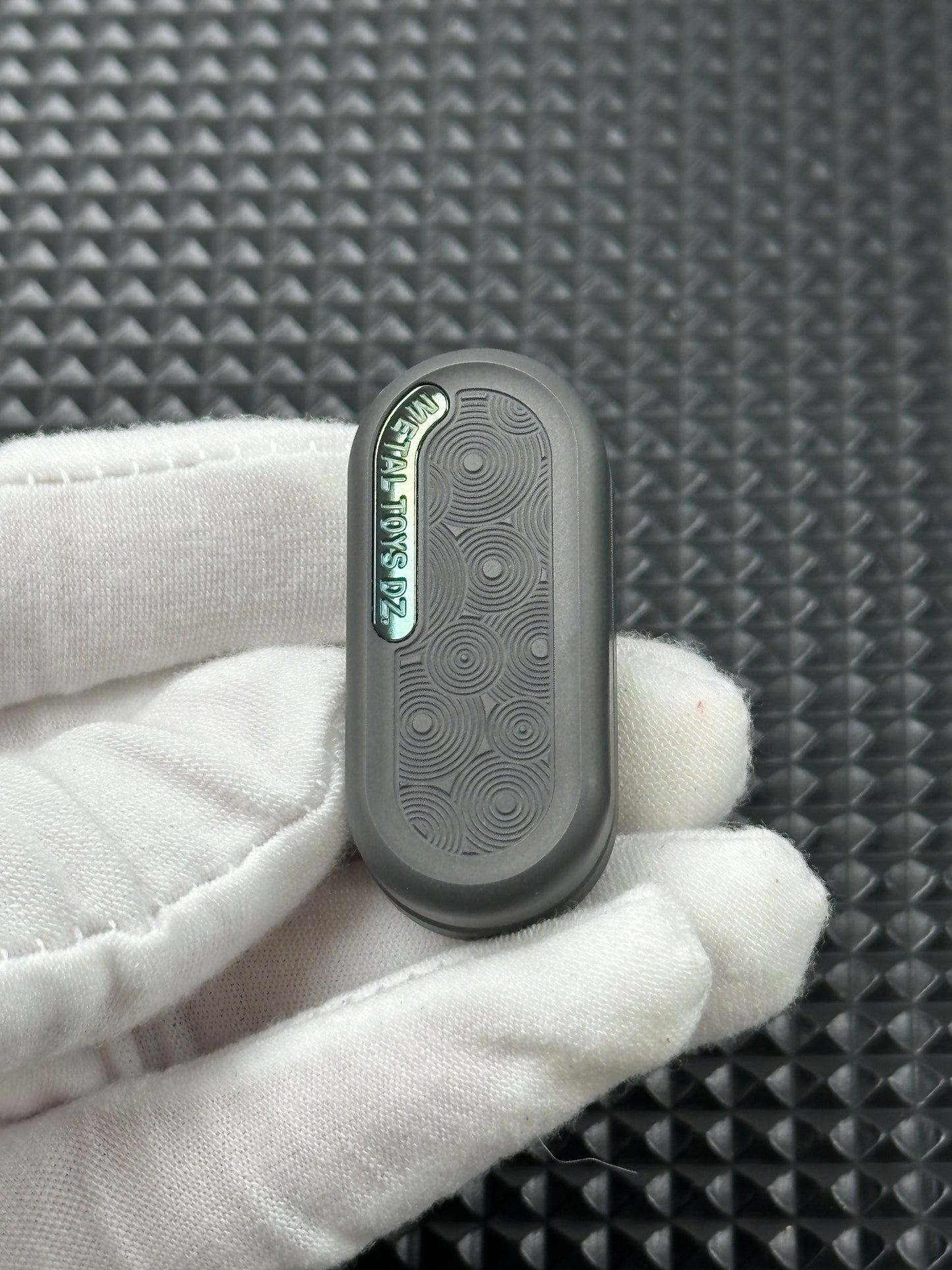 Top B Rain Zirconium