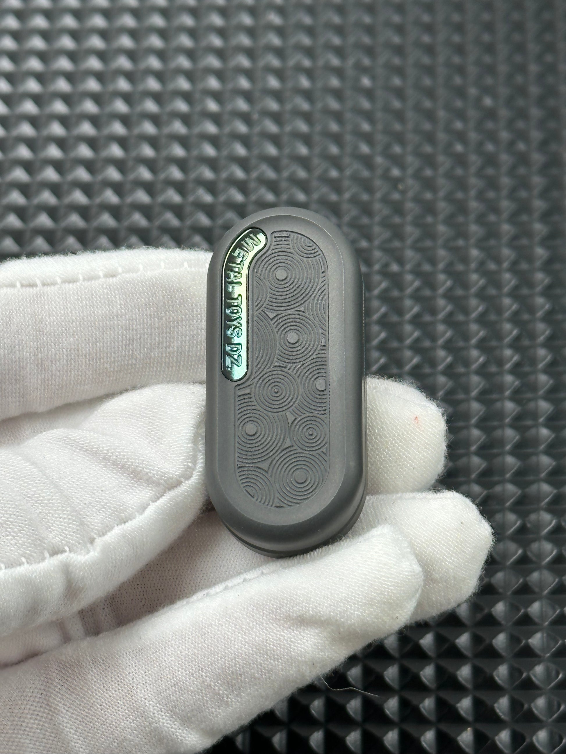 Top B Rain Zirconium