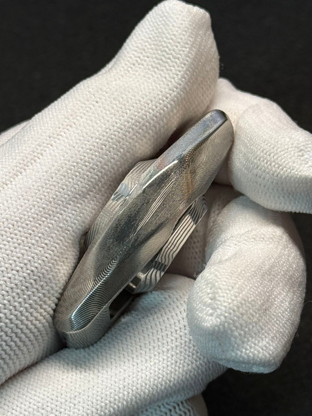 Er Niu Damasteel