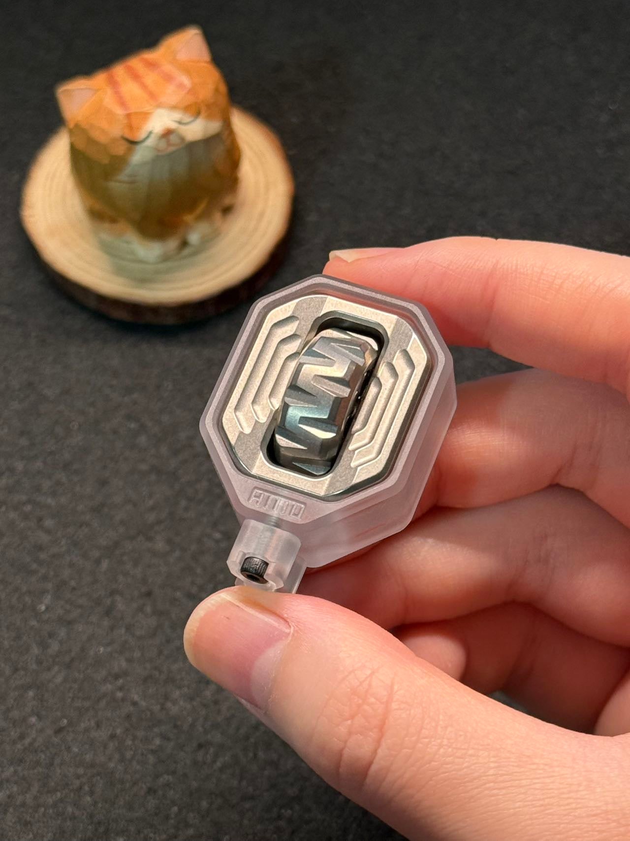 Cracker Titanium