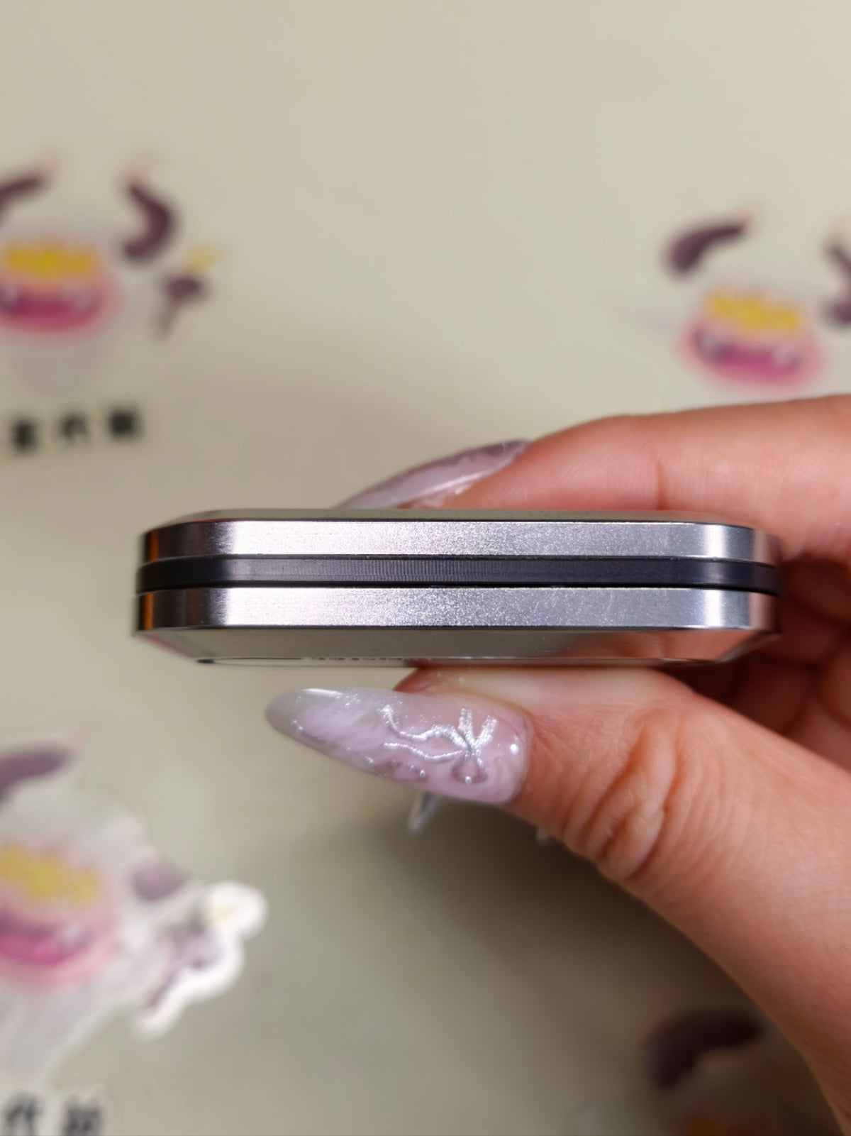 Coco Candy Titanium