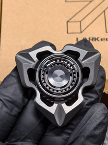 Lark EDC Samsara sgrade Zirconium