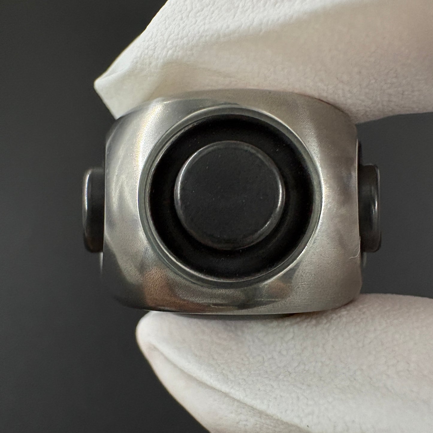 Noiz Stainless Steel