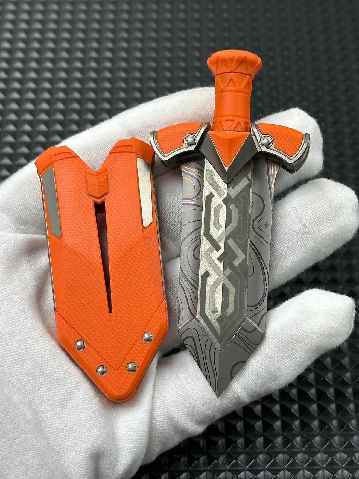 Aroundight G10