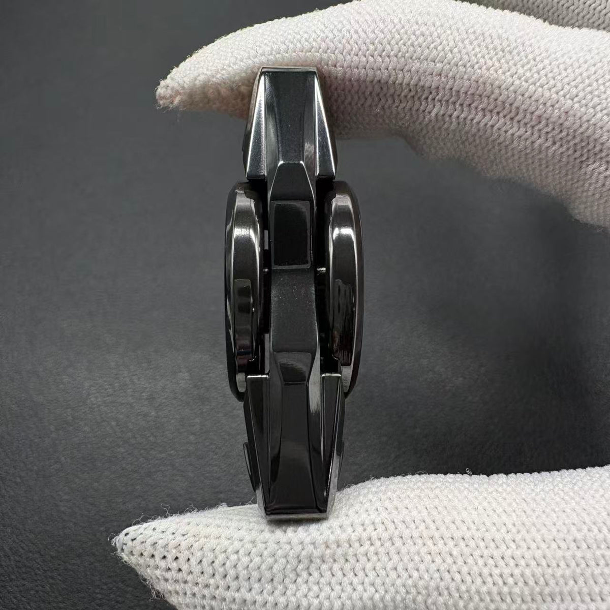 Kamen Dual Leaf Zirconium