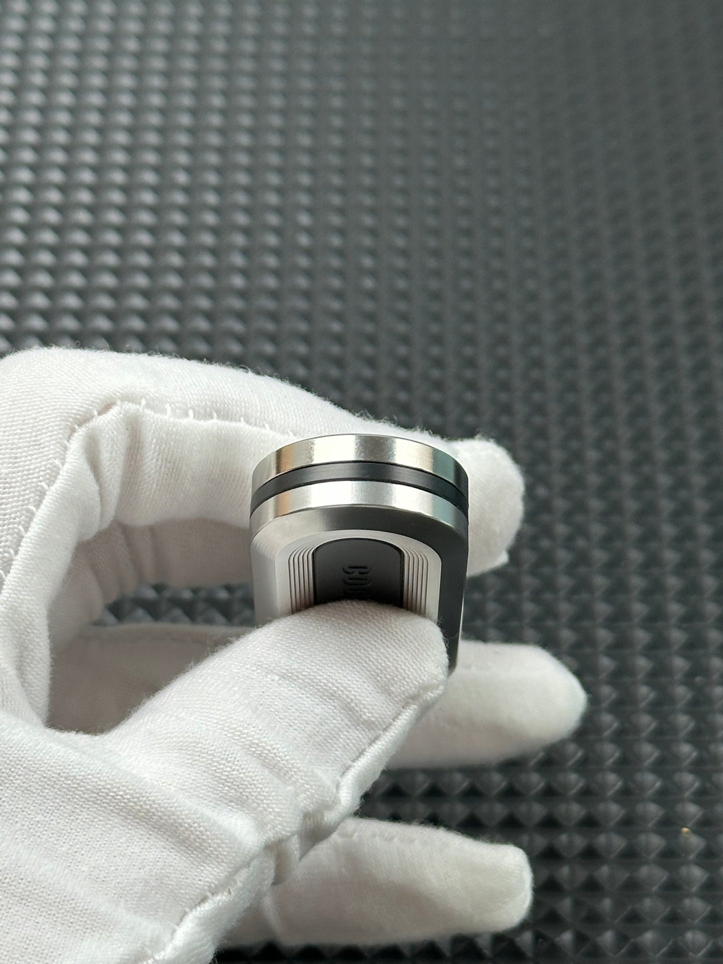 Coco Candy Titanium