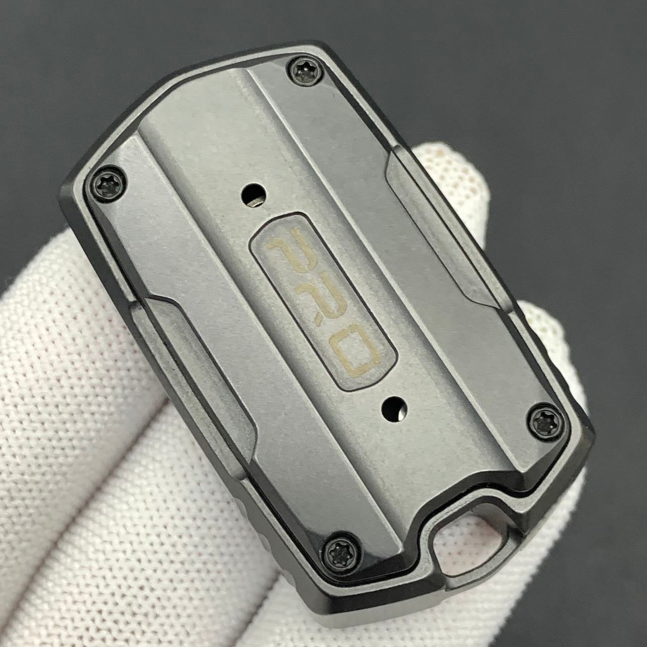 Thousand machines Zirconium