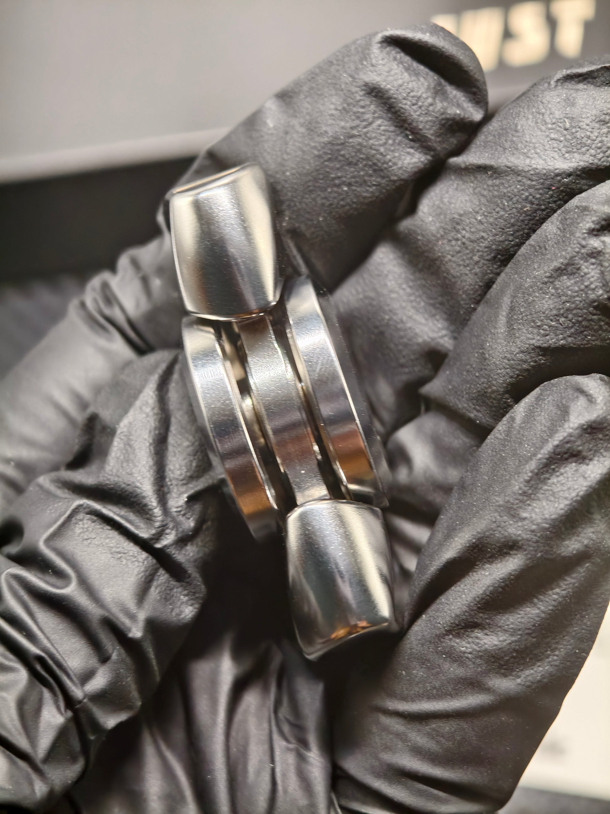 Zhen Stainless Steel