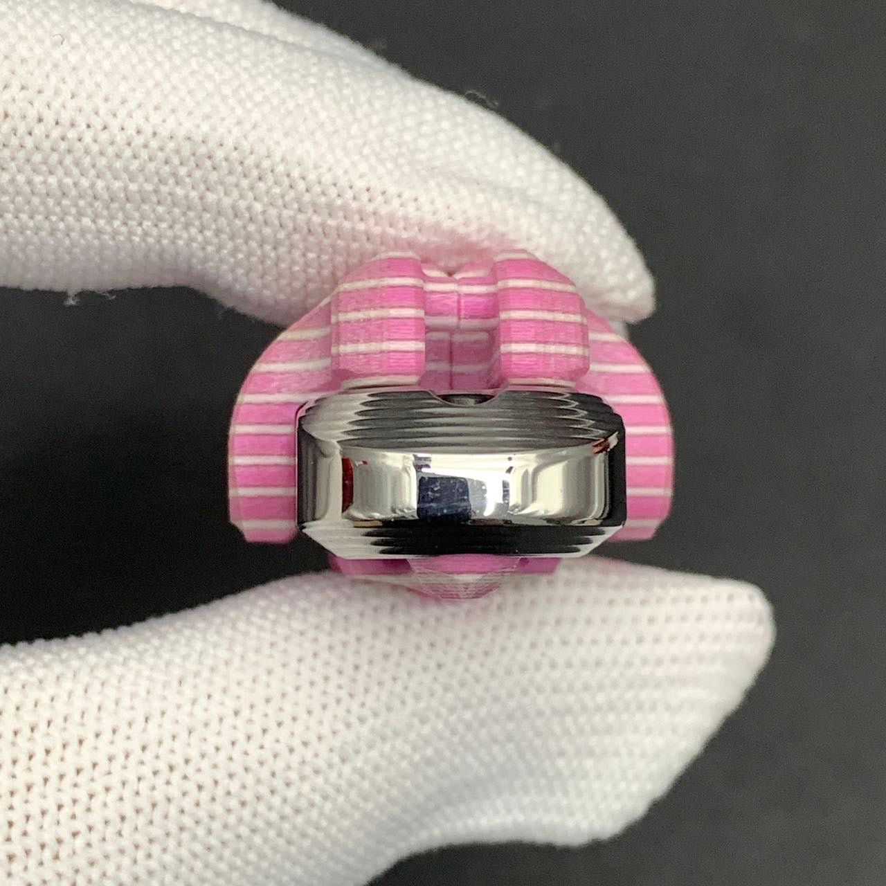 Sakura Snow Bone Stainless Steel G10