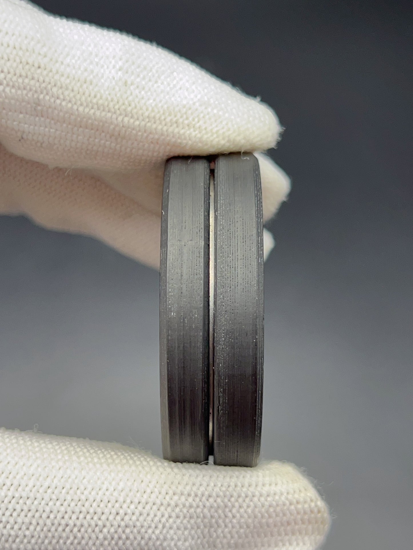Rim Magnetic Carbon Fiber