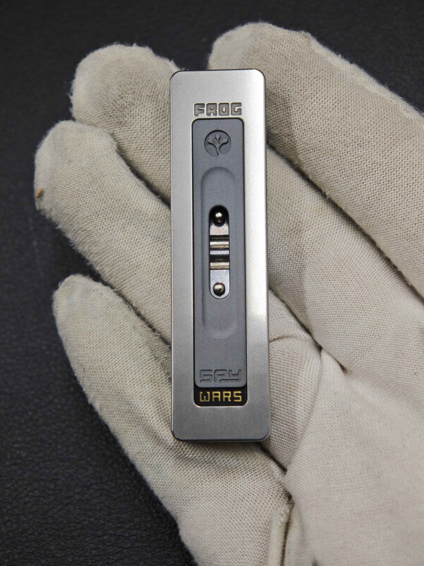 Frog PEEK Stainless Steel